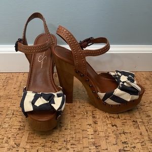 Jessica Simpson Platform Pumps Size 7 - Sailor Stripe Wooden 6” Heel